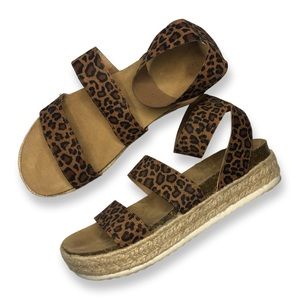 Time and Tru Shoes Platform Espadrille Sandals
